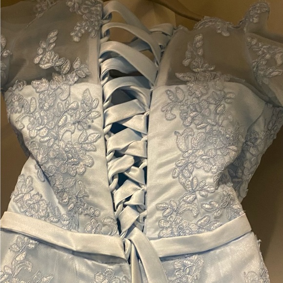 Womens, asymmetrical homecoming dress, size 2. - Picture 4 of 7